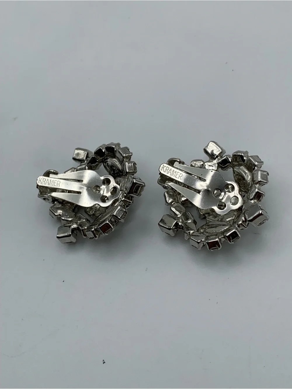 ViTG Kramer Clear Rhinestone Cluster Clip-On Earrings Statement Silver Tone 60’s